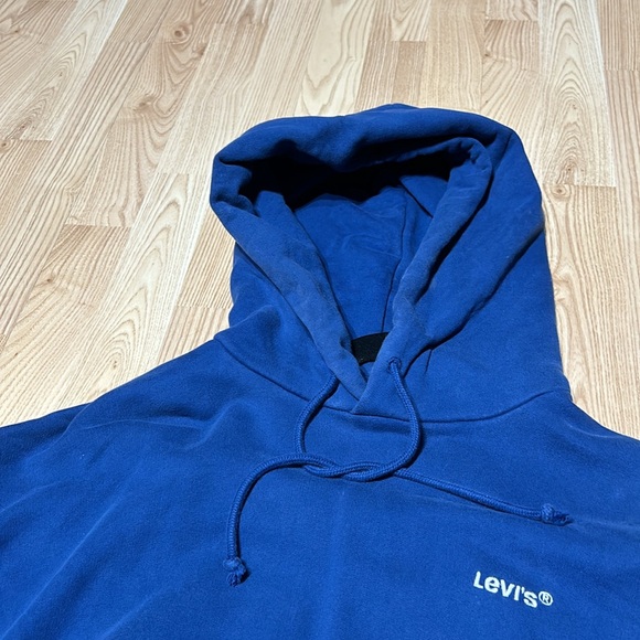 Vintage Levi’s Hoodie - Picture 5 of 7